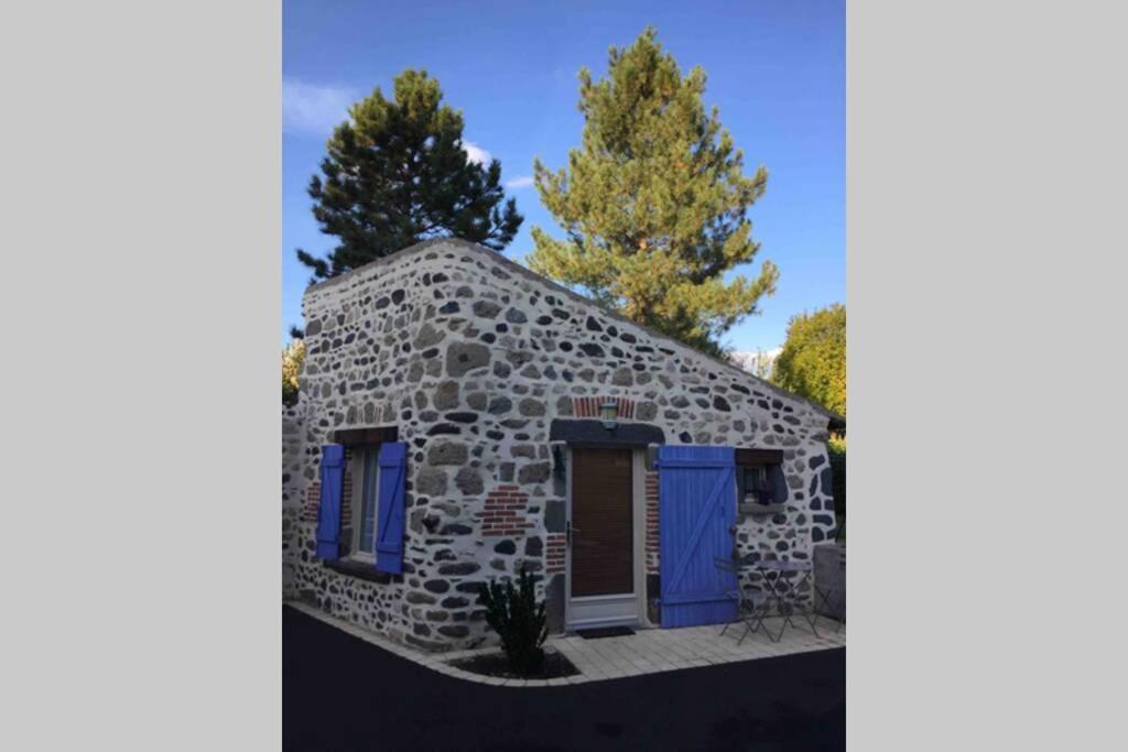 Maisonnette En Pierre Independante De 20 M2 Saint-Cirgues-sur-Couze Exteriér fotografie
